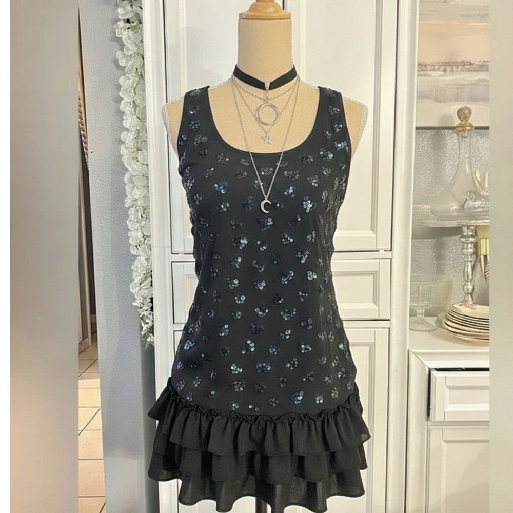 Medium Express Black Tank Top with Sequins 2000s fashion y2k